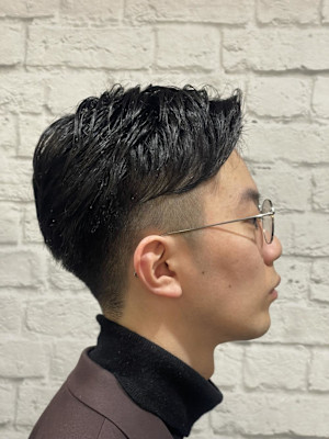 ツーブロショートセンターパート 