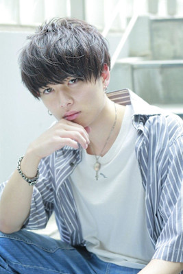 【前下がりマッシュ】フェザーマッシュ