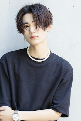 前下がりセンターパート