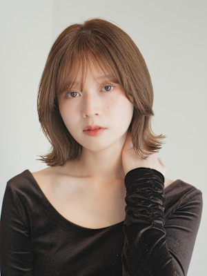切りっぱなしショート・ボブ/絶壁解消/前髪あり/20代