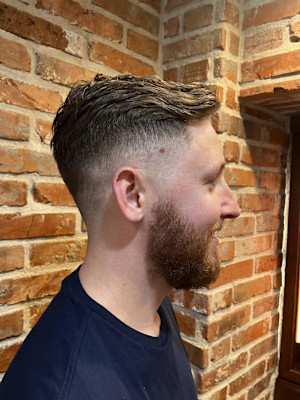 日本橋室町　日本橋　外国人ヘア　ビジネスフェード