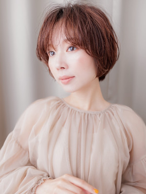 ミルクティーピンクローズブラウンマッシュパーマ30代40代