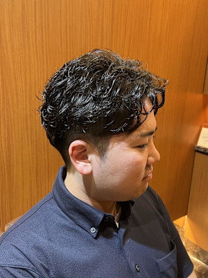 日本橋室町　日本橋　ナチュラルパーマ　ビジネスヘア