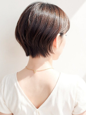 オン眉透けバング小顔丸みマッシュショートp1　ダークブラウン