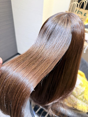 髪質改善ストレート