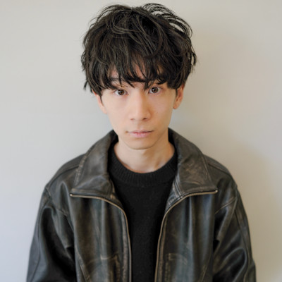 ナチュラル パーマ 黒髪 メンズ マッシュ