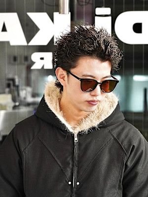 ”スパイキーショート×パーマ”