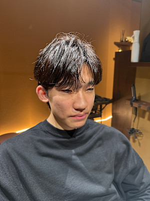 韓国風　フェザーパーマ