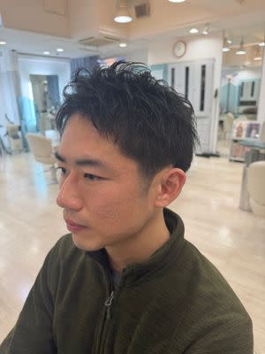 爽やかアップバングショート