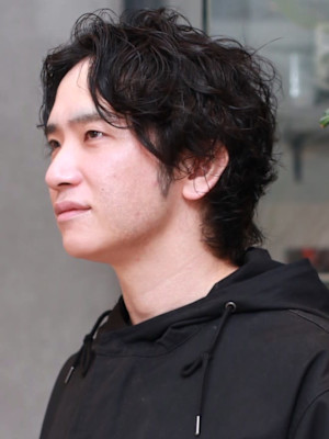 ニュアンスパーマ メンズパーマ ツーブロック アップバング