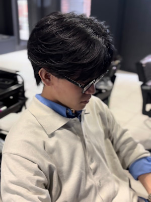 センターパート×ニュアンスパーマ×フェザーパーマ×men's