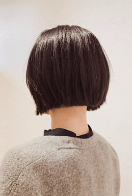 コバルトブルー☆ぱっつんボブ