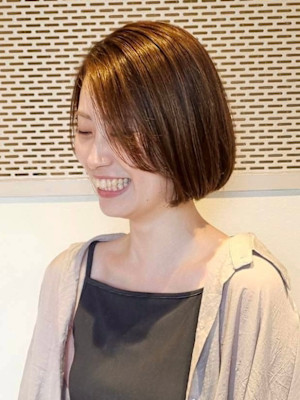 ツヤボブ前髪ありイメチェン20代30代40代50代水素カラー