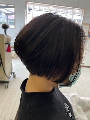 美容室oveR（オーバー）×スタイル