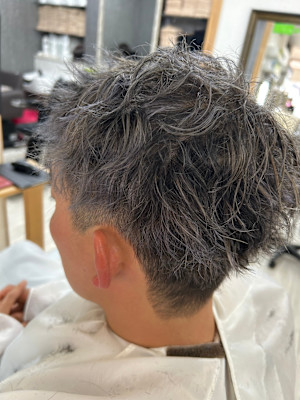 美容室oveR（オーバー）×スタイル