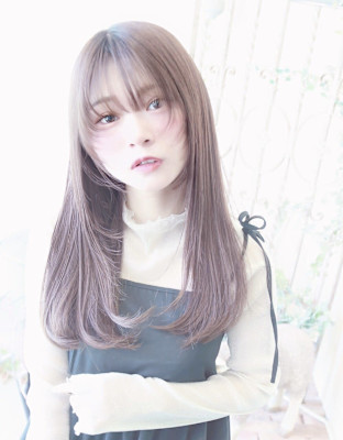 ☆フェイスレイヤーカットとオリーブベージュ☆