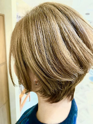 Reglus hair design パセオ野間大池店