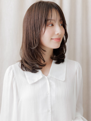 ダークアッシュ顔周りカット小顔ワンホンレイヤー30代40代