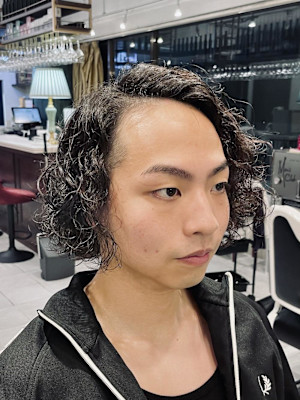 【20代 男性】ロンドンウェーブボブ（大宮/バーバー）