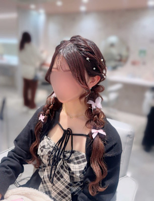 ツイン編み下ろしスタイル♪