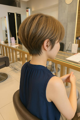 【小田急相模原】大人ショート×白髪ぼかしハイライト