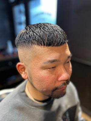 クロップカット