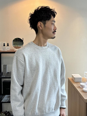 MEN’S HAIR/サーフカール/刈り上げセンターパート