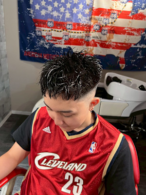 クロップスタイル＜理容室＞本厚木/海老名