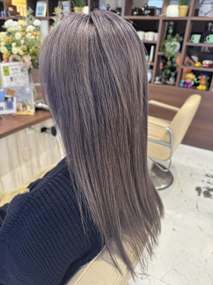 ラベンダーグレージュ