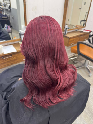 暖色系チェリーレッドカラー