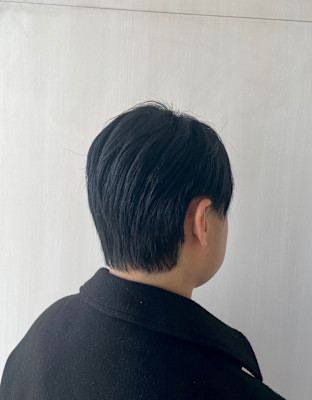 楽々園メンズ王道ブルーブラックマッシュショート