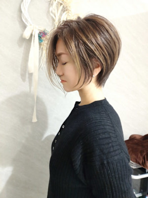 ３０代におすすめのショートボブスタイルです。