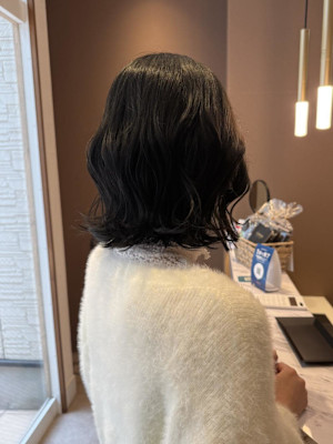 ボブレイヤー・透け感ブルーブラック♪20代