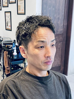 【40代 男性】ロンドンパーマツーブロック（大宮/バーバー）