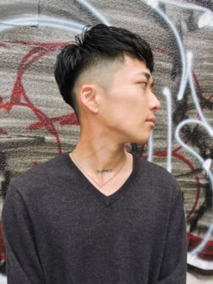 メンズショート 刈り上げ フェード  マッシュショート