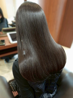 髪質改善 20代 艶髪 縮毛矯正 アッシュ 透明感カラー