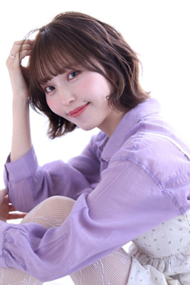 ベージュカラー×ボブレイヤー20代30代