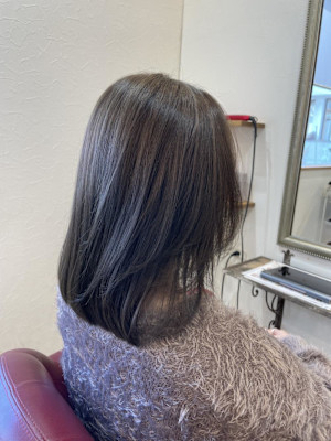 オリーブカラー/透明感カラー/ミディアム