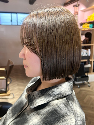 髪質改善20代30代 切りっぱなしグレージュボブ 京都 四条