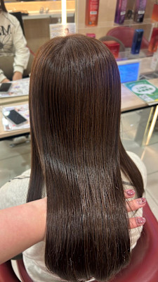 赤みなしベージュカラー