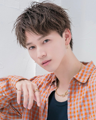 MEN'S HAIR BLEACHi 岡崎店