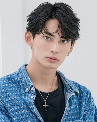 MEN'S HAIR BLEACHi 塩釜口店