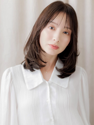 ダークアッシュ顔周りカット小顔ワンホンレイヤー30代40代