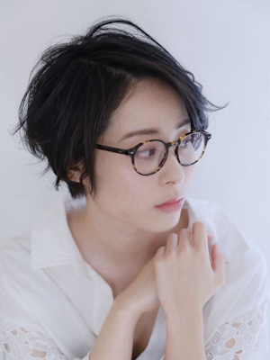 ウルフショートボブ30代40代50代