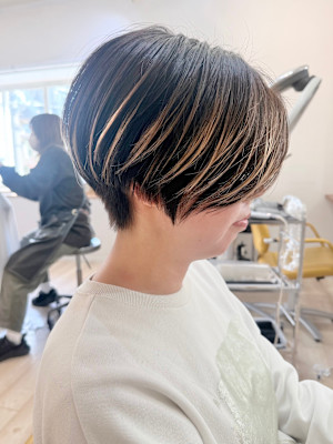 【morio成増 セリザワ】ハンサムショート 毛先ハイライト