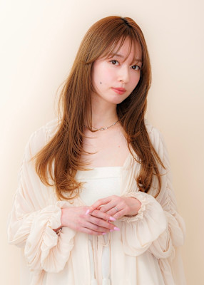 ナチュラル盛れバングとゆるレイヤー