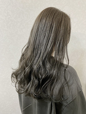 オリーブベージュ×髪質改善 オリーブグレージュ イルミナカラ