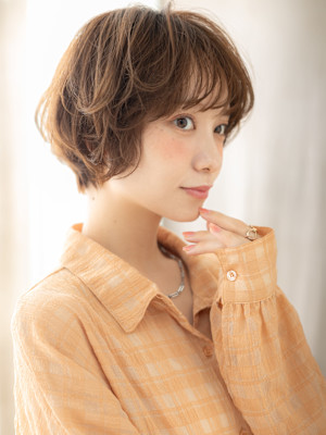 スモーキーブラウン大人ガーリー小顔マッシュパーマ20代30代