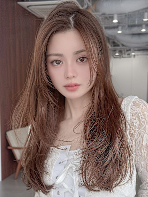 Agu hair eaze 小牧店×スタイル