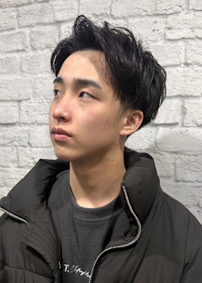 ナチュラルツーブロアップバング